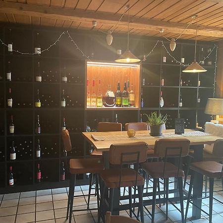 Auberge De La Perdrix Hauterive-la-Fresse Eksteriør billede
