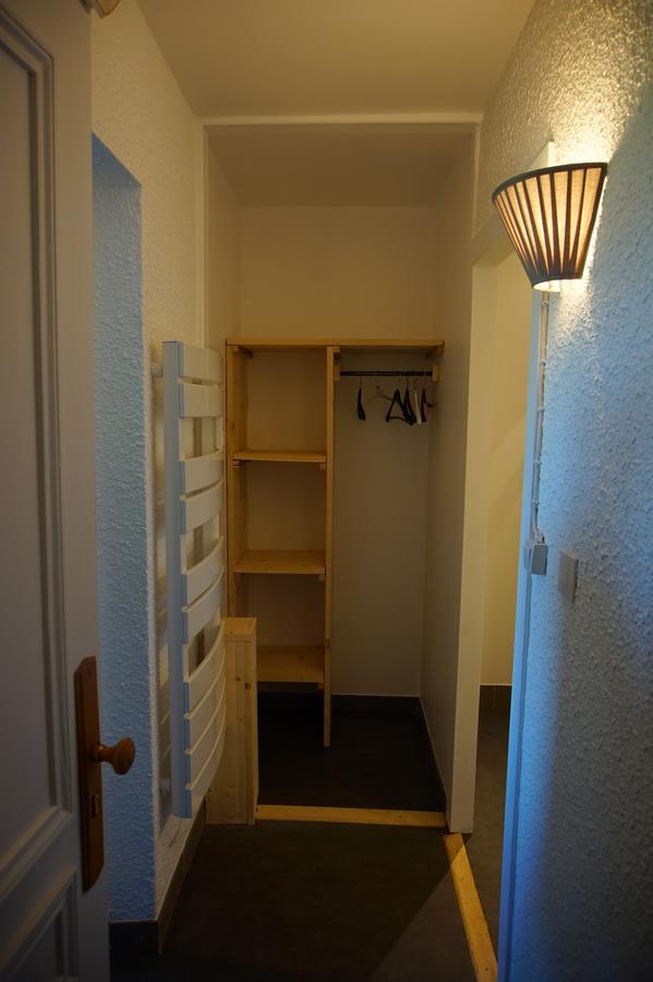Auberge De La Perdrix Hauterive-la-Fresse Eksteriør billede
