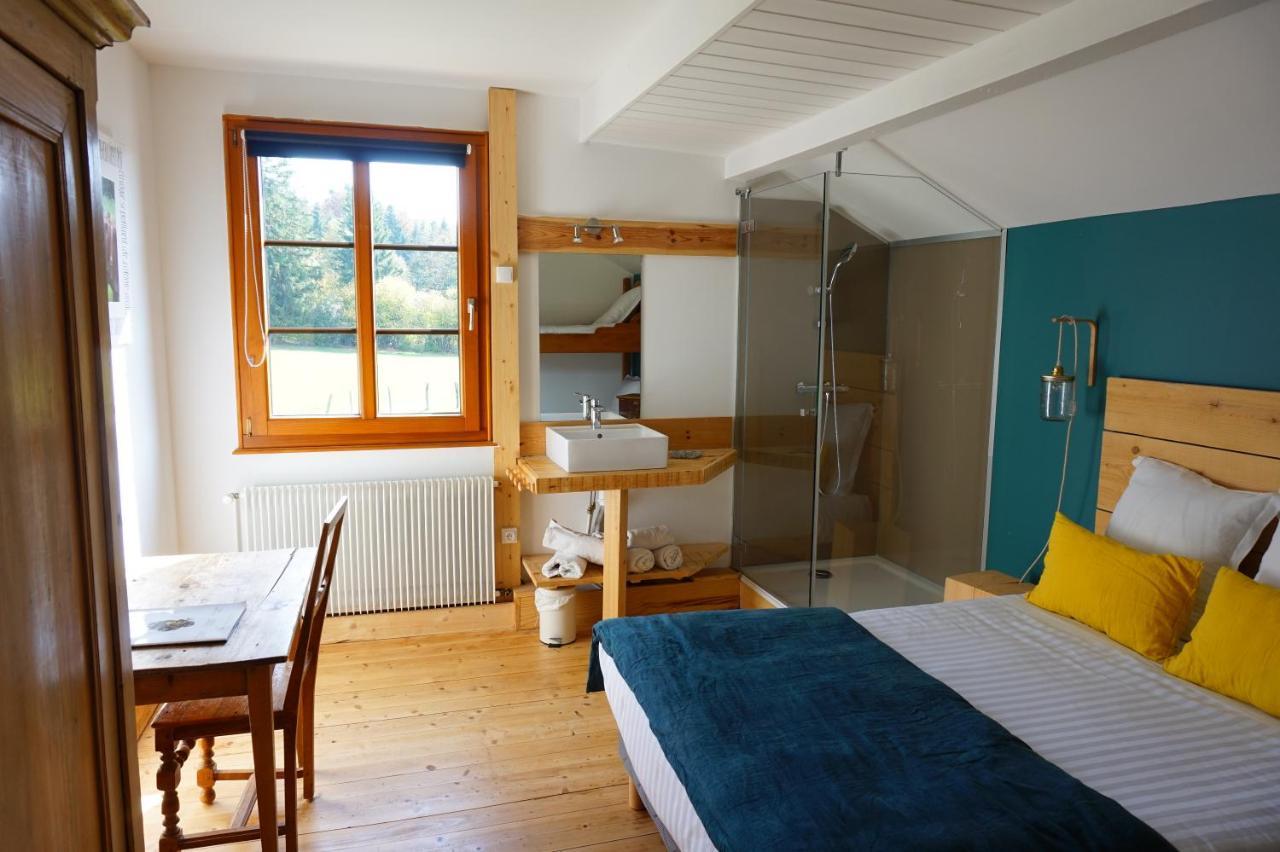 Auberge De La Perdrix Hauterive-la-Fresse Eksteriør billede